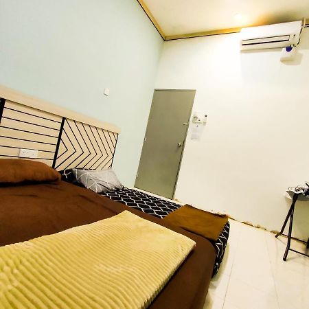 Nikqi'S Homestay Temerloh Esterno foto