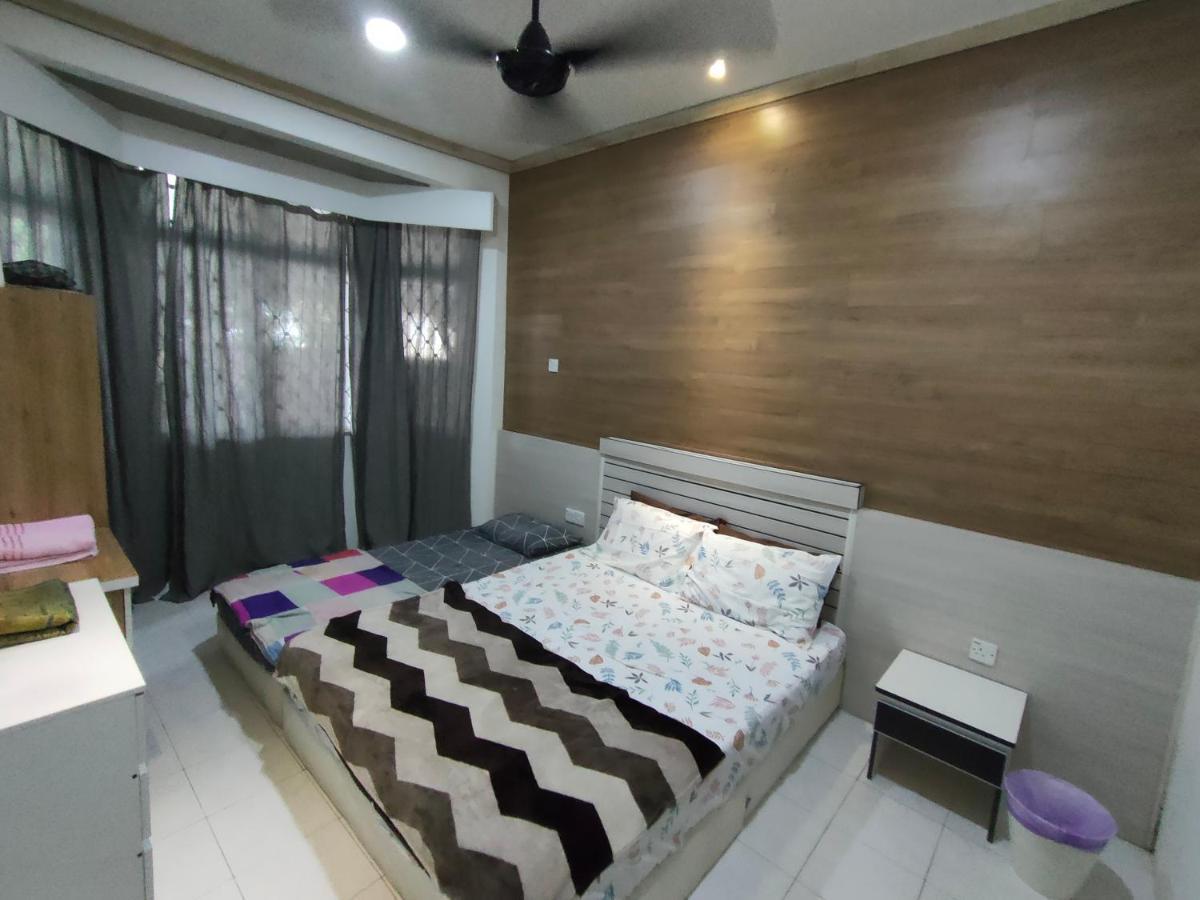 Nikqi'S Homestay Temerloh Esterno foto